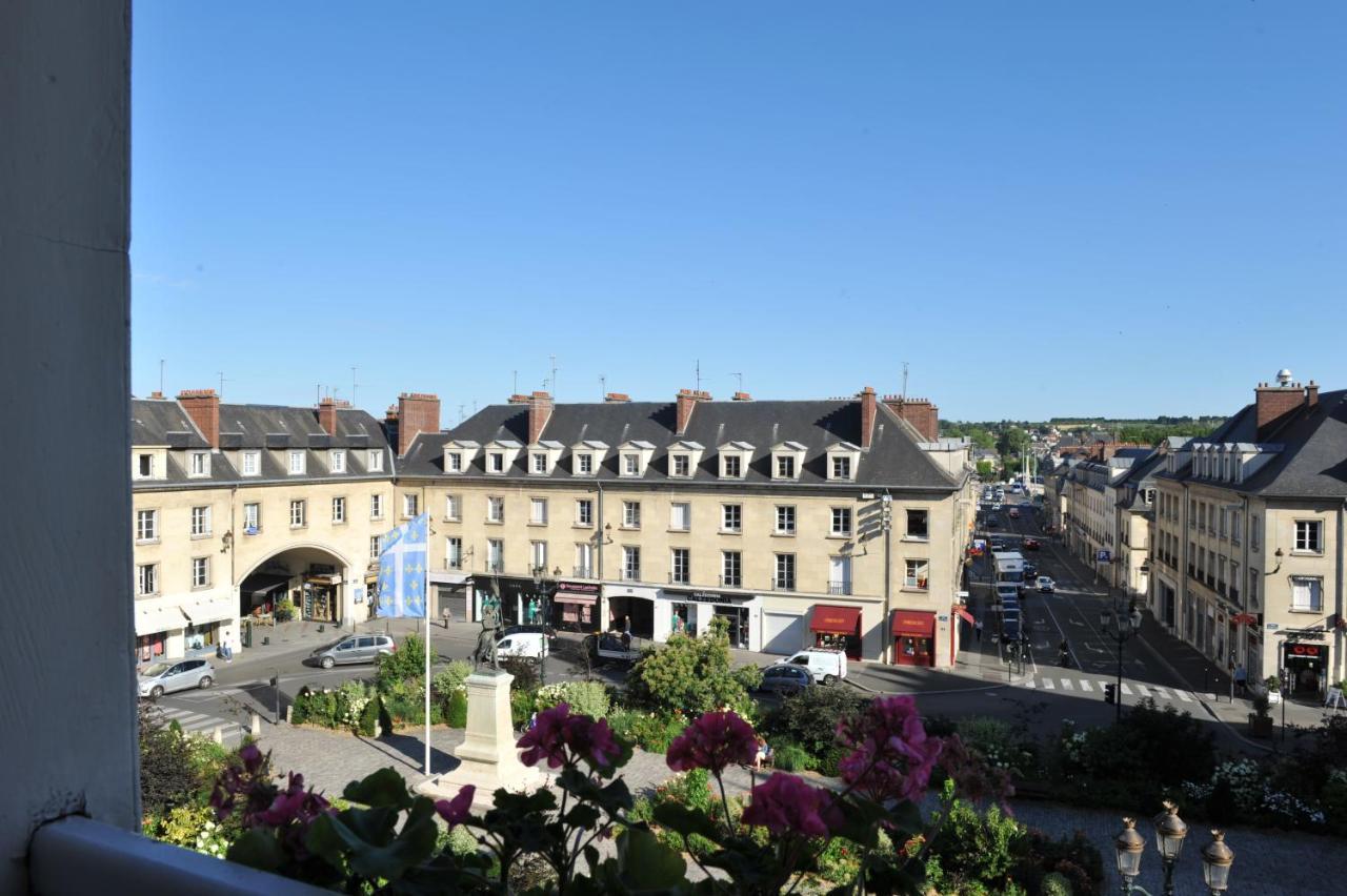 L'Appart Gite De Charme Compiègne Exterior foto